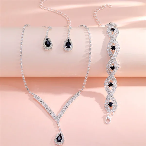 Conjunto com Cristais Negros e Brilhantes - Imagem 5