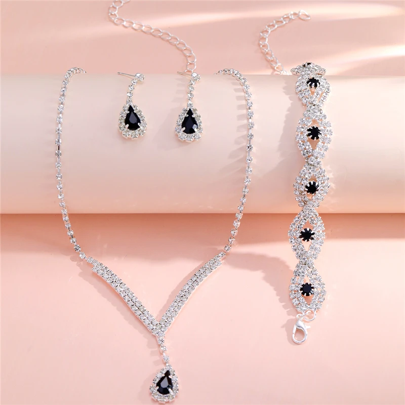 Conjunto com Cristais Negros e Brilhantes - Imagem 5