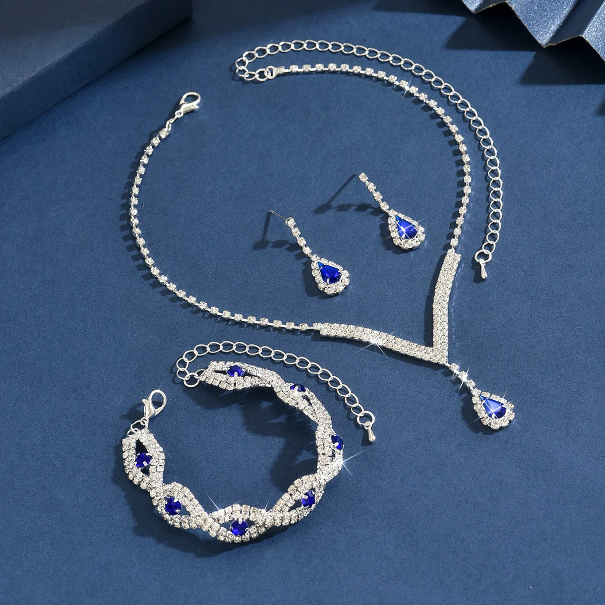 Conjunto Aniversário Elegante com Gota de Zircônia - Imagem 2