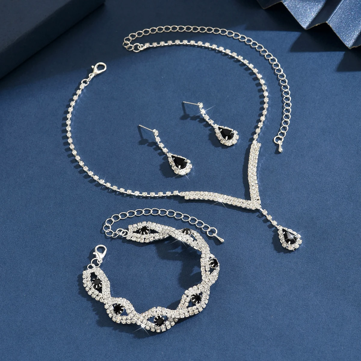 Conjunto Aniversário Elegante com Gota de Zircônia - Imagem 8