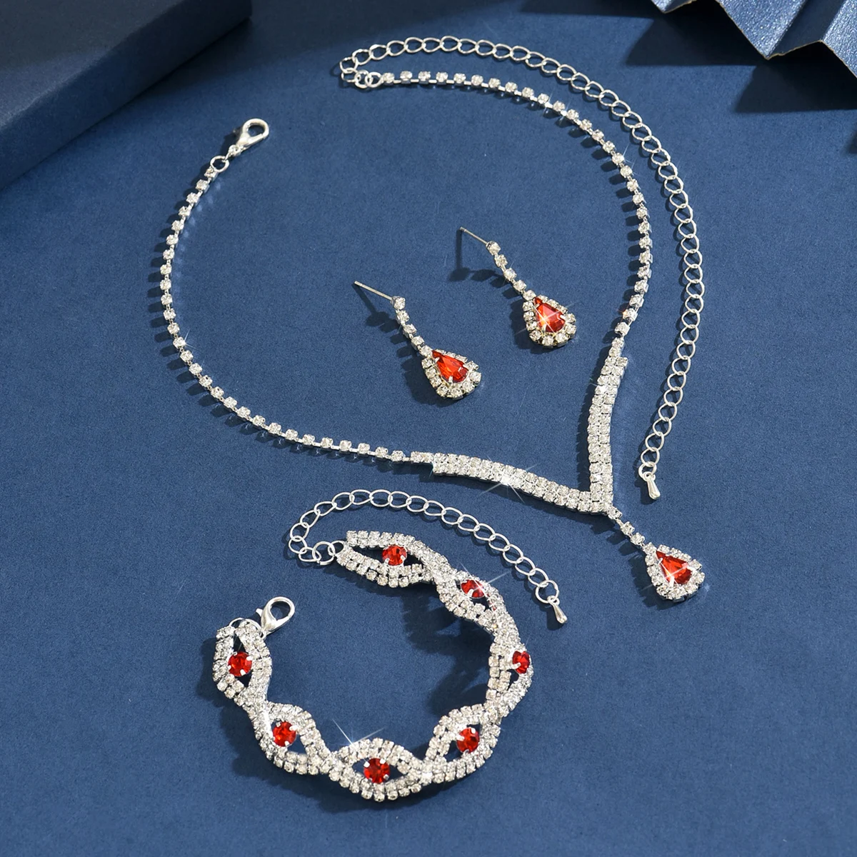 Conjunto Aniversário Elegante com Gota de Zircônia - Imagem 3