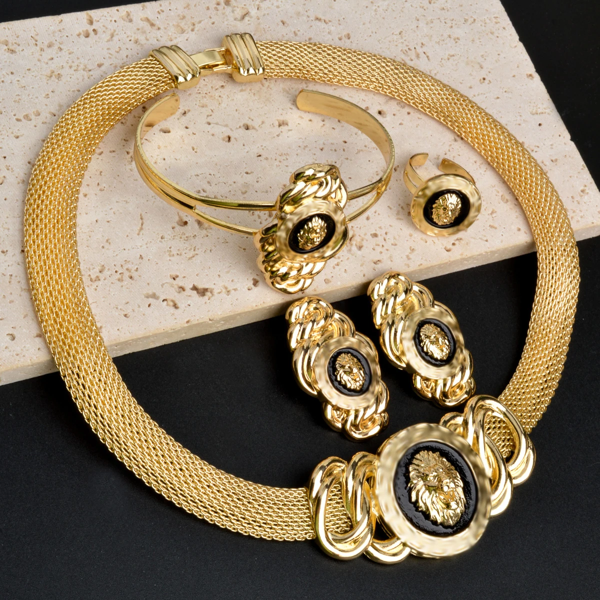 Stilo Royal Lion Gold
